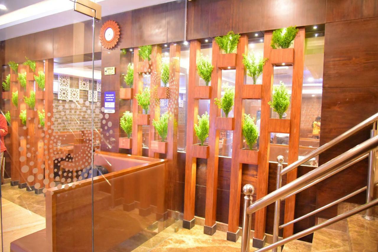 Hotel White Boutique Pondicherry Esterno foto