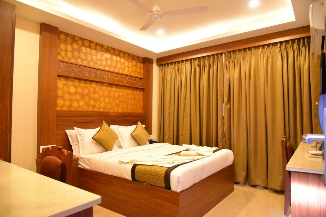 Hotel White Boutique Pondicherry Esterno foto