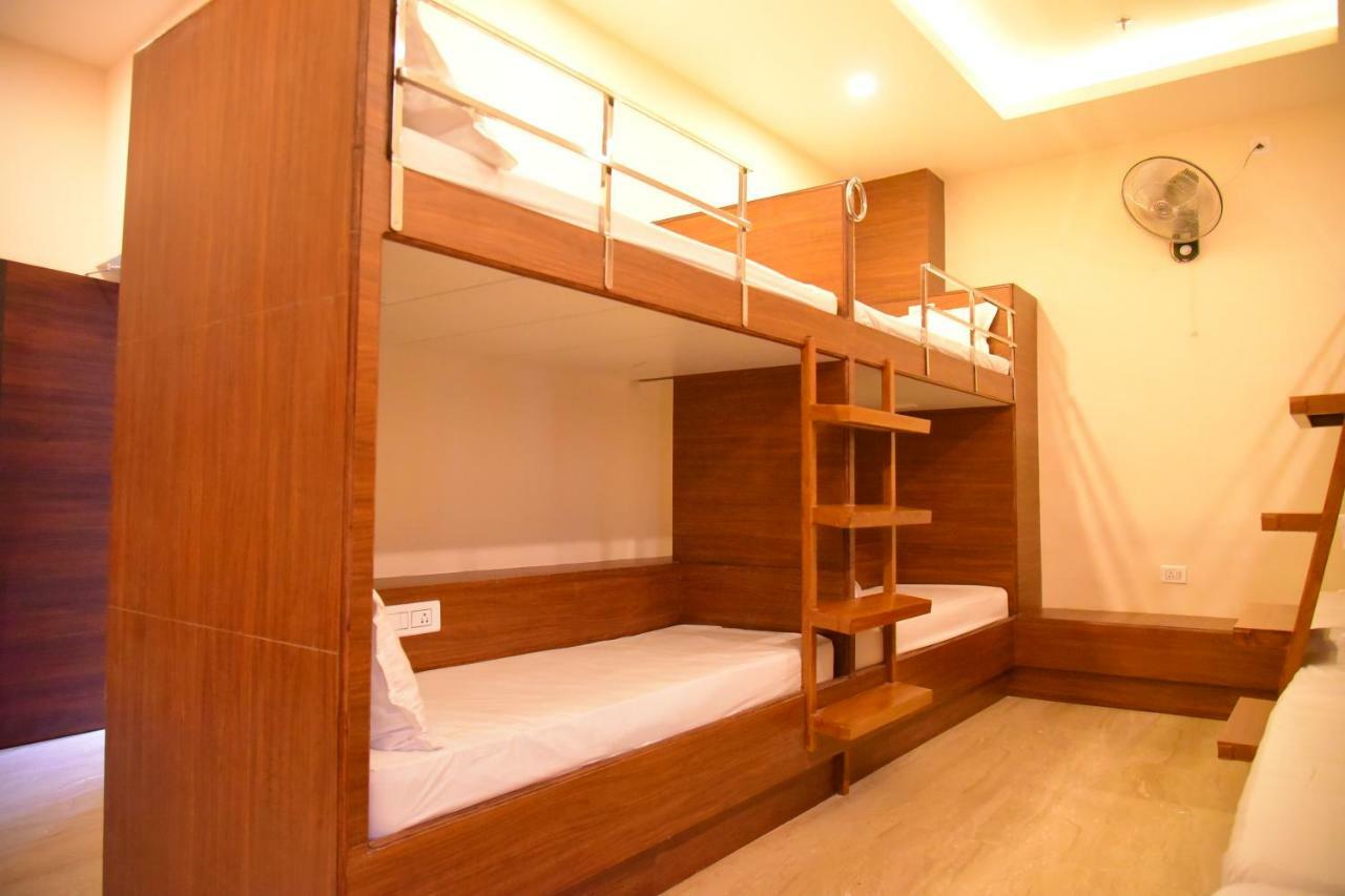 Hotel White Boutique Pondicherry Esterno foto